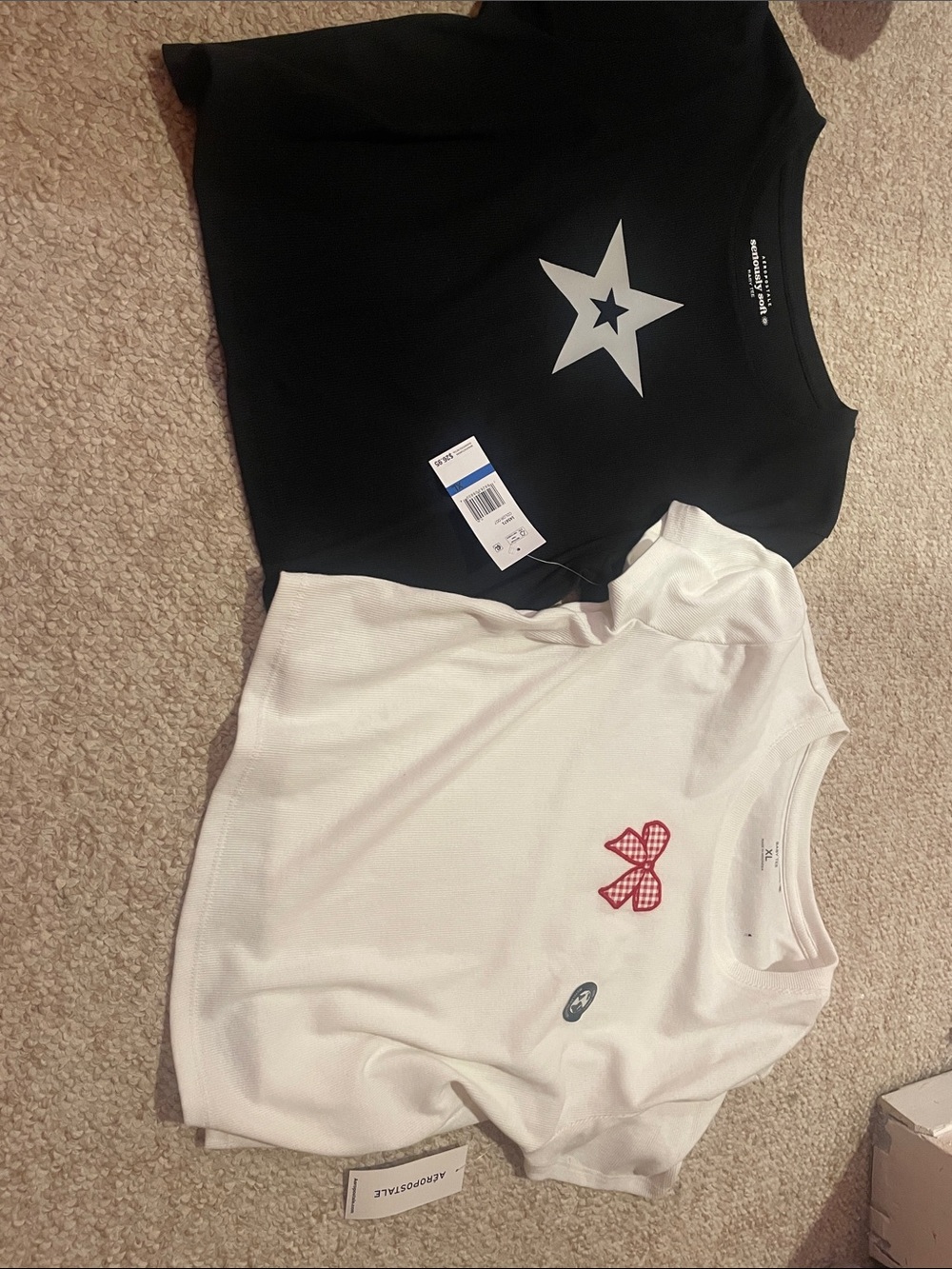 Aeropostale Black Star Tee & White Bow Pocket Tee Set